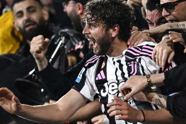 ستاره آتزوری مصدوم شد؛ ترکشهای فشردهترین فصل تاریخ