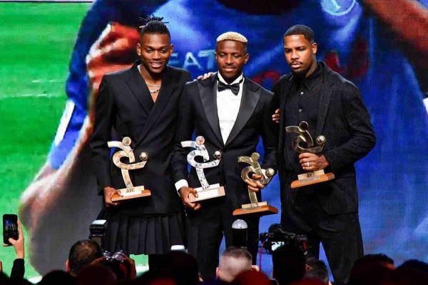 اوسیمن در مقابل ستاره میلان؛ معاوضه کاملاً ممکن است