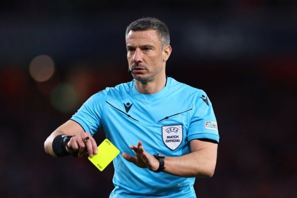  یوفا و استفاده از یک داور جنجالی برای بازی آلمان - پرتغال