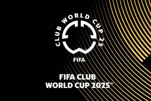 نشان قهرمانی جام جهانی باشگاهها تا چند سال روی پیراهن تیم قهرمان میماند