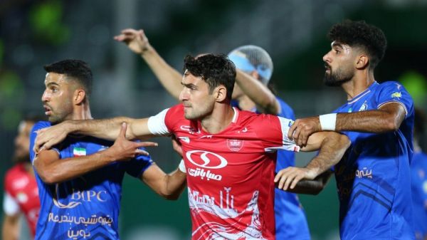  گولسیانی در گفت‌وگو با فوتبالی  استقلال  صحبتی انجام نشده است