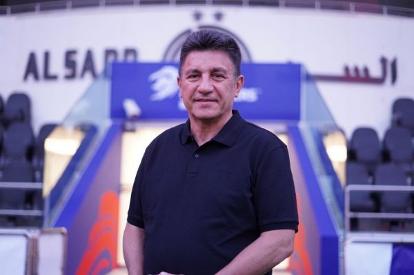 بازدید سرمربی تیم ملی از زمین ورزشگاه السد