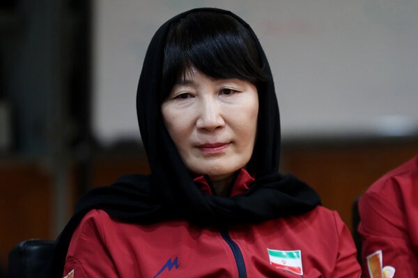 سرمربی تیم ملی والیبال بانوان انتظار پیروزی برابر اندونزی را داریم