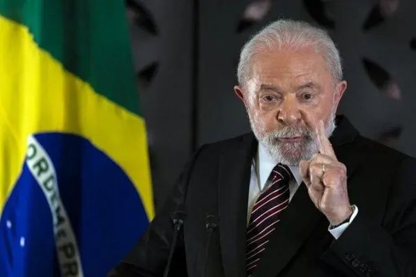 صحبت جالب رییس جمهور برزیل نیازی نیست همه مسی و رونالدو شوند