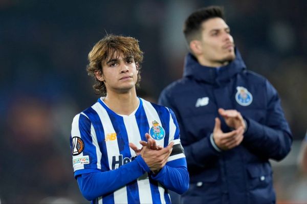 پاری سن ژرمن بهدنبال جبران شکست در جذب ستاره آرژانتینی