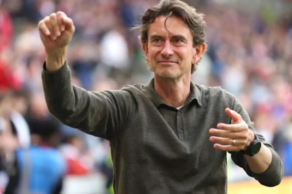  مبلغی که تاتنهام برای سرمربی برنتفورد باید بپردازد