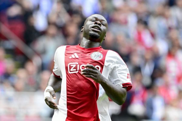  اخاذی خشونت آمیز از بازیکن تیم ملی هلند در آمستردام