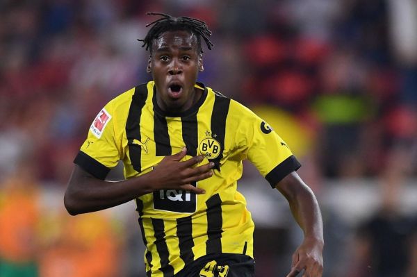  پیشنهاد اولیه چلسی برای ستاره دورتموند ارائه شد