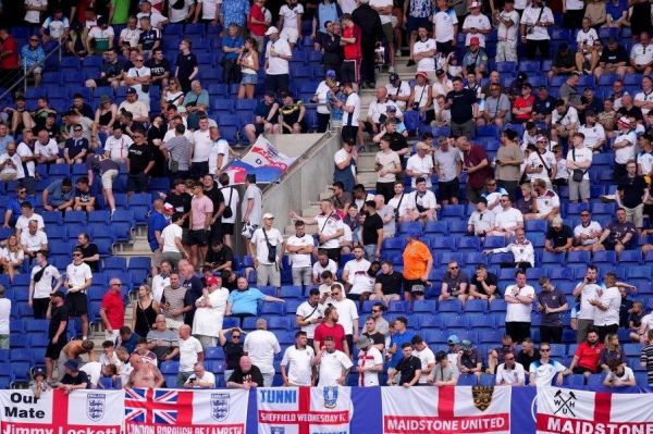  سکوهای خالی دیدار آندورا و انگلیس؛ حضور دو برابری تماشاگران در بازی تیم زنان