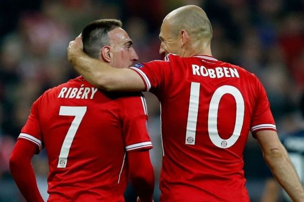  آرین روبن  توپ طلای ۲۰۱۳ باید به کریستیانو رونالدو می‌رسید، نه فرانک ریبری