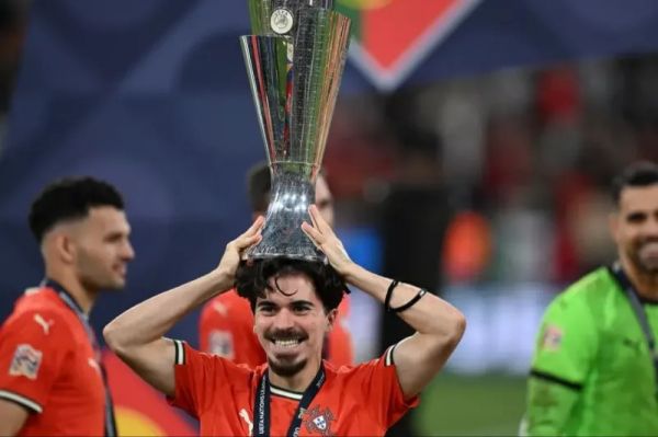 دو جام اروپایی برای پرتغالیهای پاریسن ژرمن در 8 روز عکس