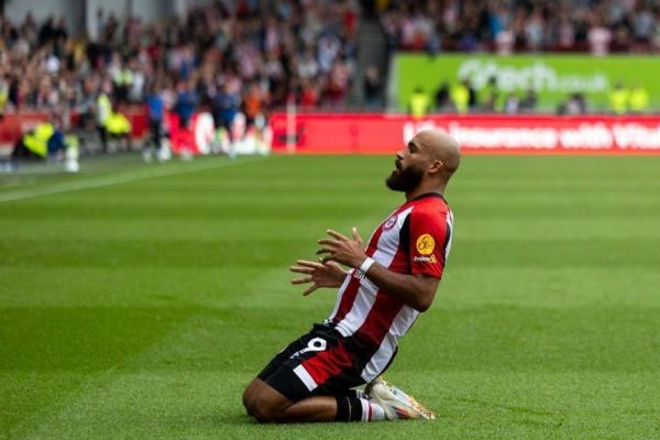  تاتنهام ستاره کامرونی را از منچستریونایتد هایجک نمی‌کند