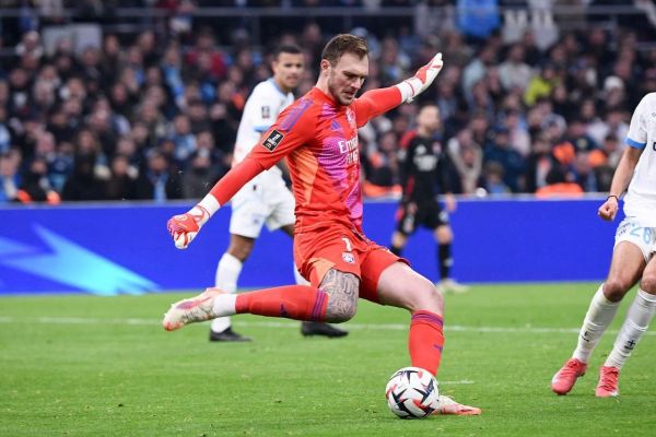  مخالفت رم با جدایی ستاره‌اش؛ میلان پیگیر دروازه‌بان برزیلی