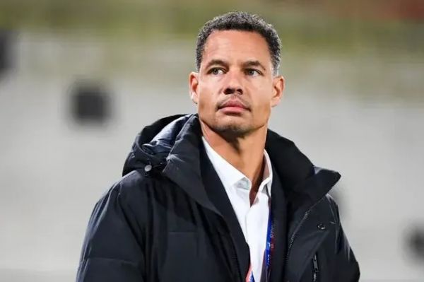  مدیر باشگاه سرشناس فرانسوی با چاقو خودکشی کرد