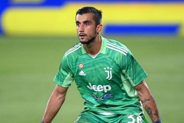  دروازه‌بان ناراضی یوونتوس، گزینه جدید میلان