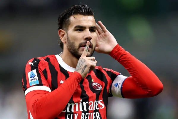 اولتیماتوم میلان به تئو؛ یا به الهلال برو یا سکونشین میشوی