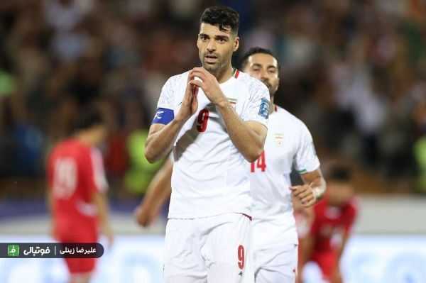 طارمی و گلزنی با یک کفش خاص برای تیم ملی عکس