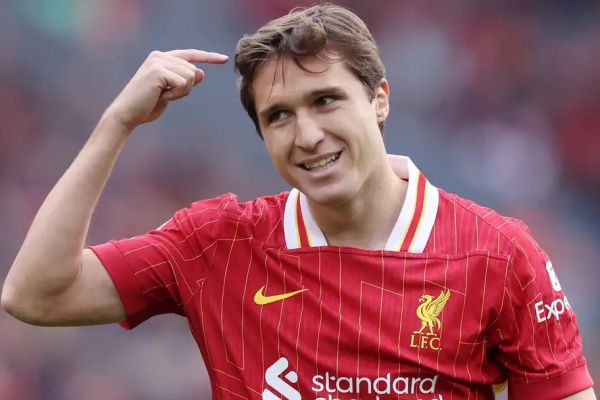 ستاره احیا شده منچستریونایتد الهامبخش وینگر لیورپول میشود