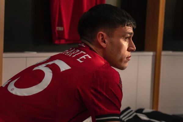  وقتی یک اشتباه ساده تبلیغات منچستریونایتد را به هم ریخت