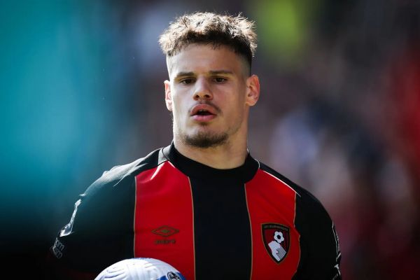 صحبتهای همتیمی کرکز درباره انتقال این مدافع جوان به لیورپول