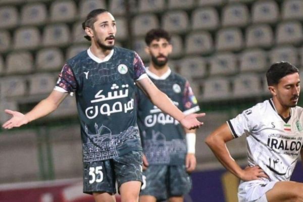  تمدید قرارداد مدافع گرجستانی با ذوب آهن