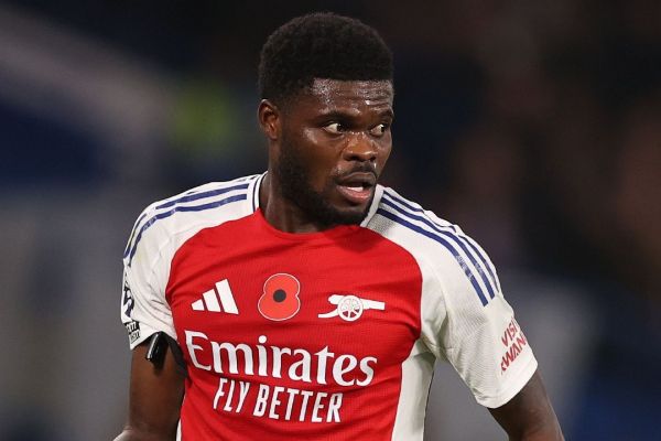  اظهارات مبهم پارتی درباره آینده‌اش با آرسنال