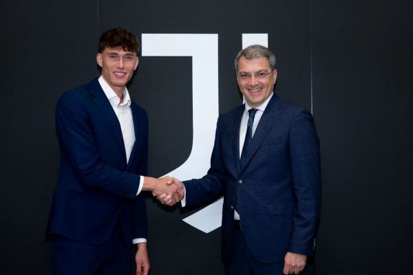 رسمی؛ تمدید قرارداد یوونتوس با پدیده ارزشمند