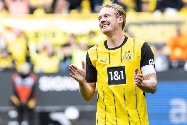 ستارۀ دورتموند میخواهد در این تیم بماند