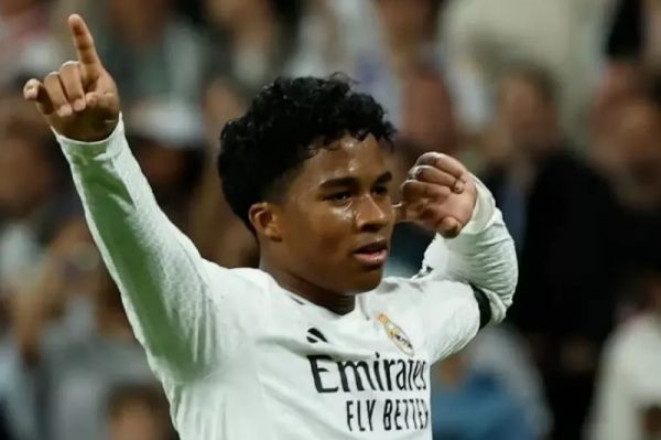 رکورد عجیب مهاجم ناکام رئال مادرید در شبکههای اجتماعی