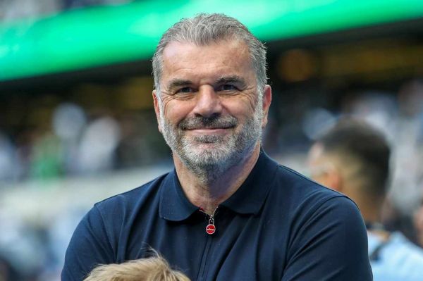 تصمیم مربی استرالیایی سابق تاتنهام برای بازگشت زودهنگام به نیمکت