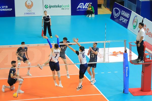  قهرمانی والیبالیست‌های نوجوان در مسابقات آسیای مرکزی
