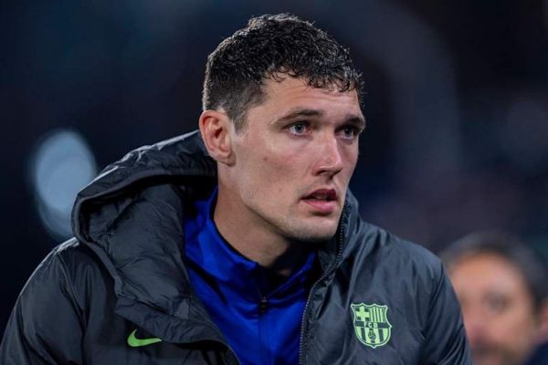 فلیک خواهان حفظ مدافع دانمارکی بارسلونا