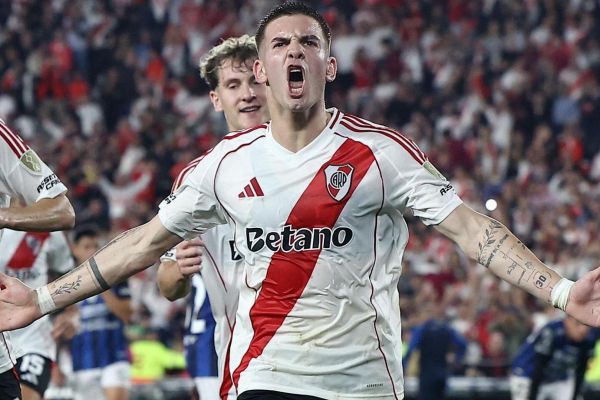  واکنش سرمربی ریورپلاته به در اختیار داشتن خرید جدید رئال مادرید