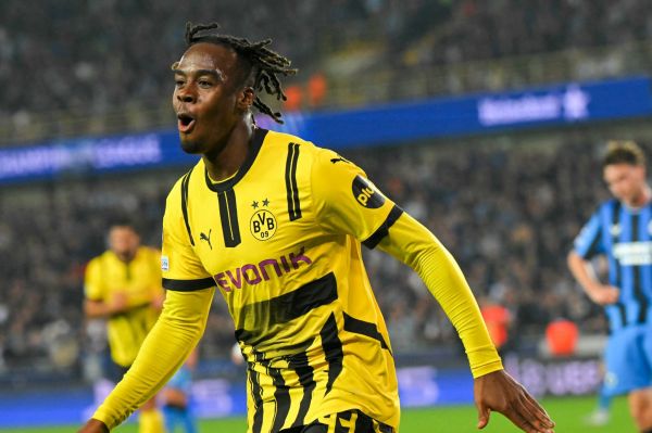 ستاره دورتموند فقط پیراهن چلسی را میخواهد