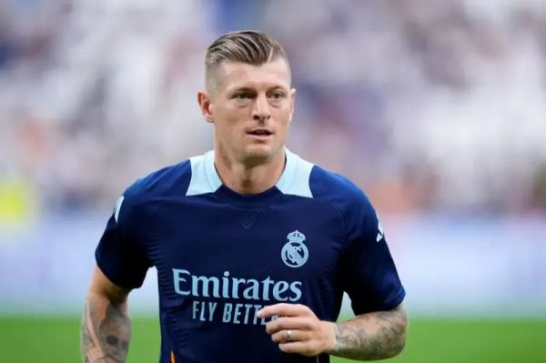 جایزه ویژهای که تونی کروس دریافت کرد عکس