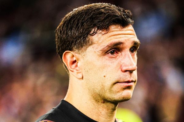  هدف‌گیری امیلیانو مارتینز به‌عنوان جانشین اونانا در منچستریونایتد