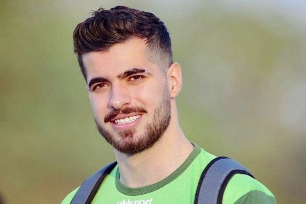 عزت اللهی خاک وطن خط قرمز ماست