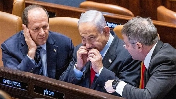  اعتراف هاآرتص  کابینه اسرائیل جنگ را از نظامیان به مردم ایران کشاند