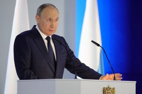  پوتین  ما از حقوق هسته‌ای ایران در عمل دفاع می‌کنیم