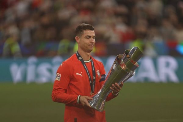  واکنش رونالدو به پیشنهاد تیم آرژانتینی چه بود