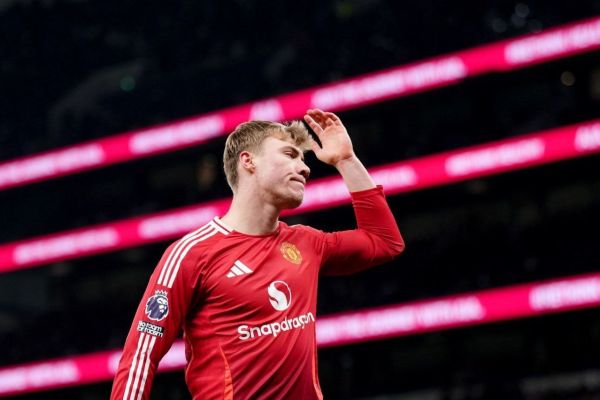 قهرمان سری آ به دنبال مهاجم منچستریونایتد برای بازی کنار لوکاکو