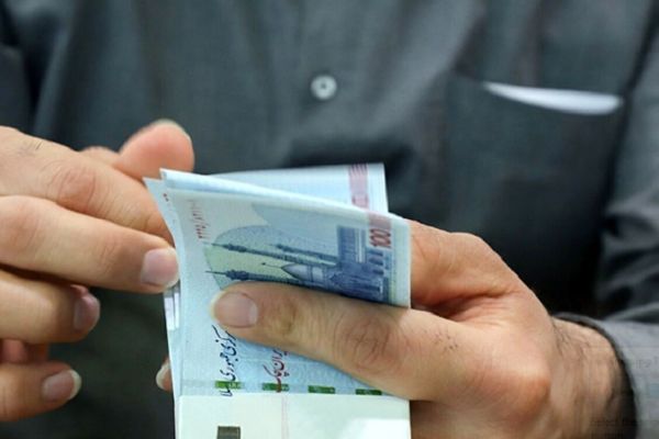  تکذیب تعویق پرداخت حقوق کارمندان