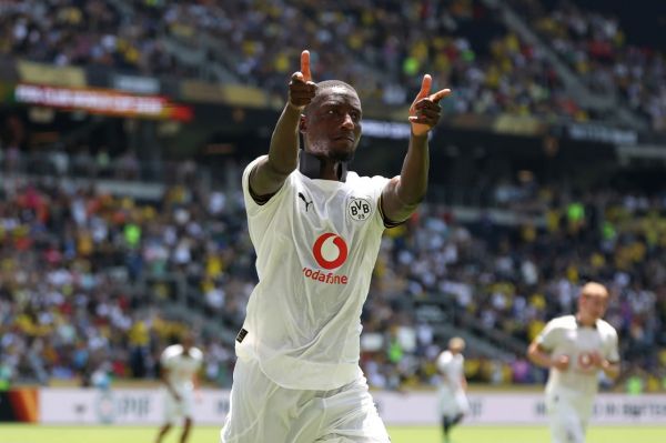  برد دورتموند مقابل تیم آفریقایی در بازی هفت گله