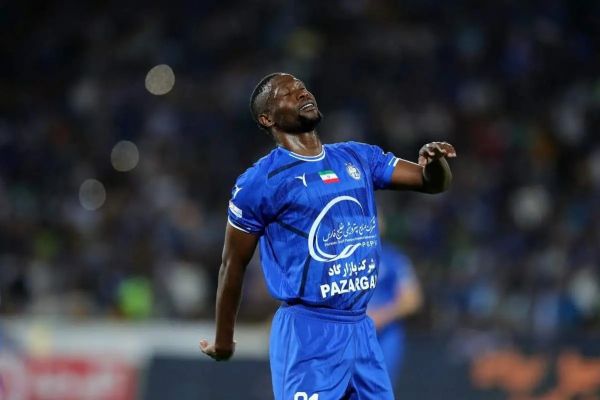  واکنش مهاجم فصل گذشته استقلال به حمله آمریکا به خاک مقدس ایران + عکس