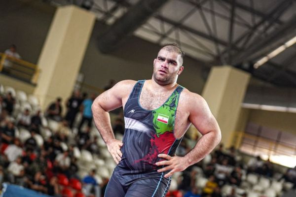  میرزازاده  دشمن با این تجاوز باعث همبستگی مردم ایران شد