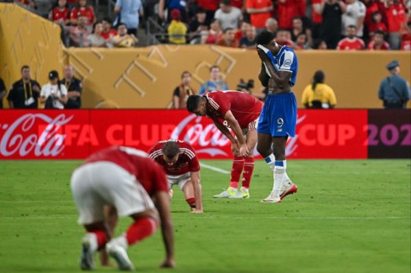  حذف دو تیم از جام جهانی باشگاه‌ها پس از بازی هشت گله