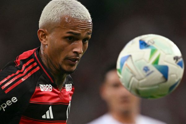  مدافع برزیلی فلامینگو و تایید علاقه دو غول ایتالیایی به او