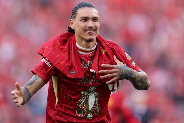  ستاره لیورپول و اعلام قصدش برای ترک آنفیلد