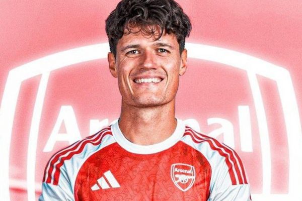 غیررسمی؛ کاپیتان برنتفورد به آرسنال پیوست