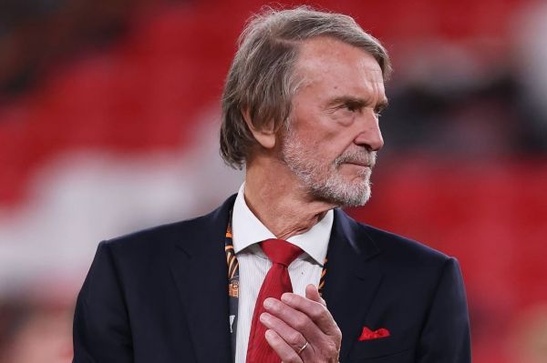  شکایت باشگاه تاتنهام از مالک منچستریونایتد